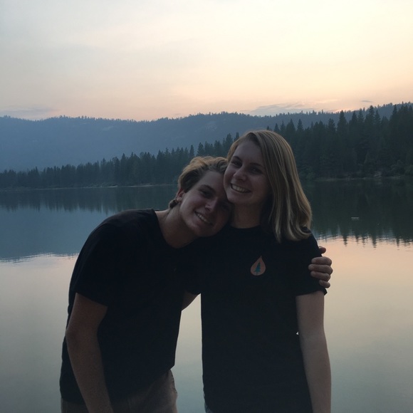 Meet your Posher, Chloe - Picture 1 of 1